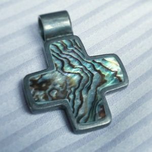 Vintage Jewelry - Vintage, Abalone Signed Pendant Vintage Jewelry - Vintage, Abalone Signed Pendant